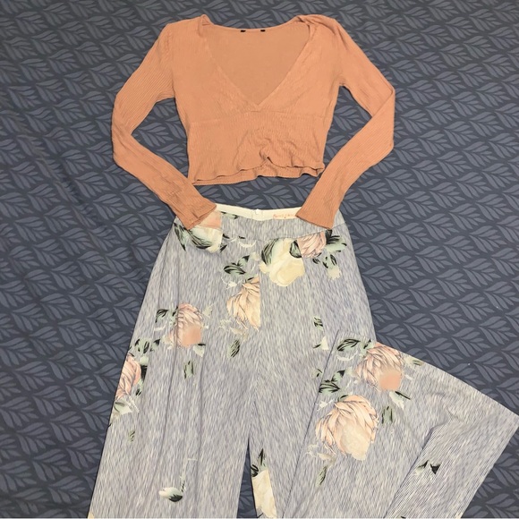 Wide Leg Flowy Pants Floral and Striped - Picture 3 of 5